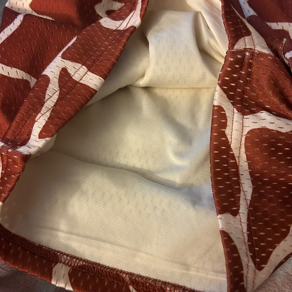 Inaka Power Shorts: giraffe print - Picture 3 of 7